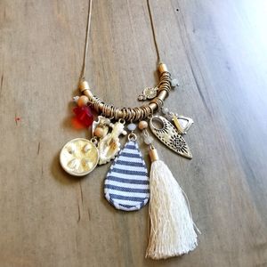 Plunder necklace